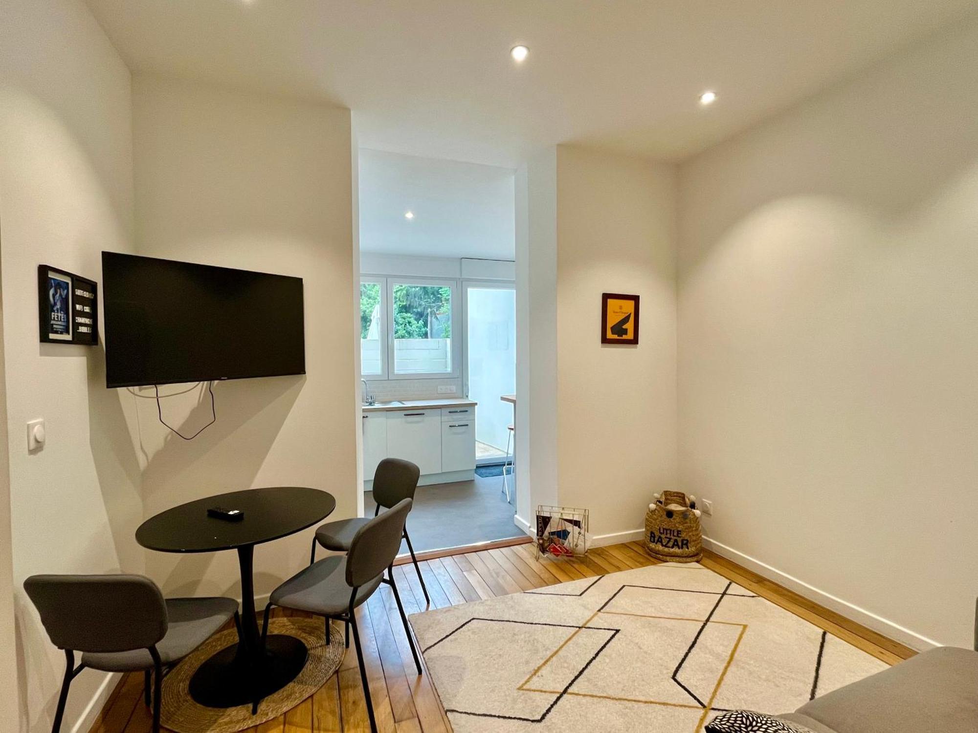 Suite Clovis 2 Reims Exterior foto